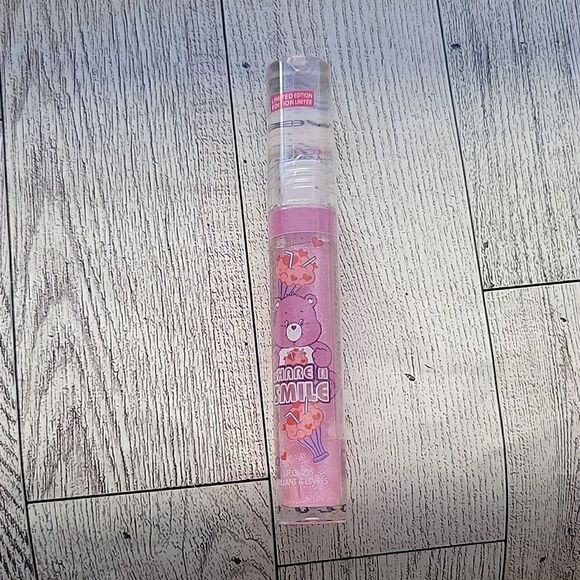 Wet n Wild Care Bears Share A Smile Lip Gloss - Picture 1 of 5
